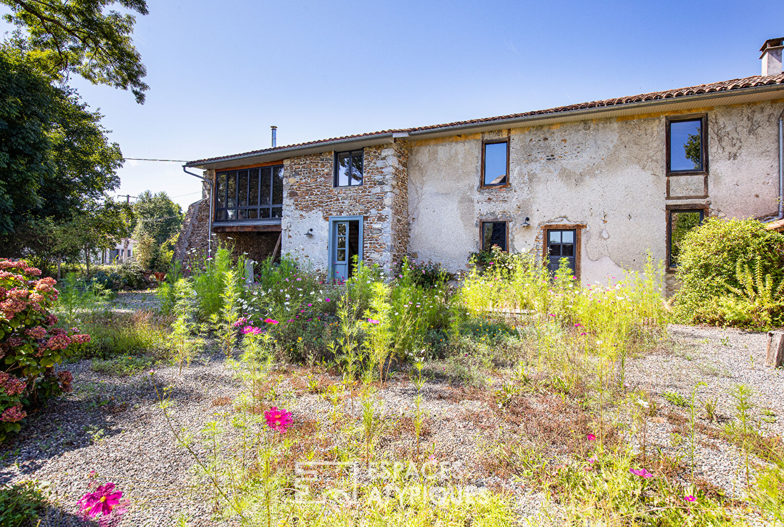 Bucolic property in Saint Paul