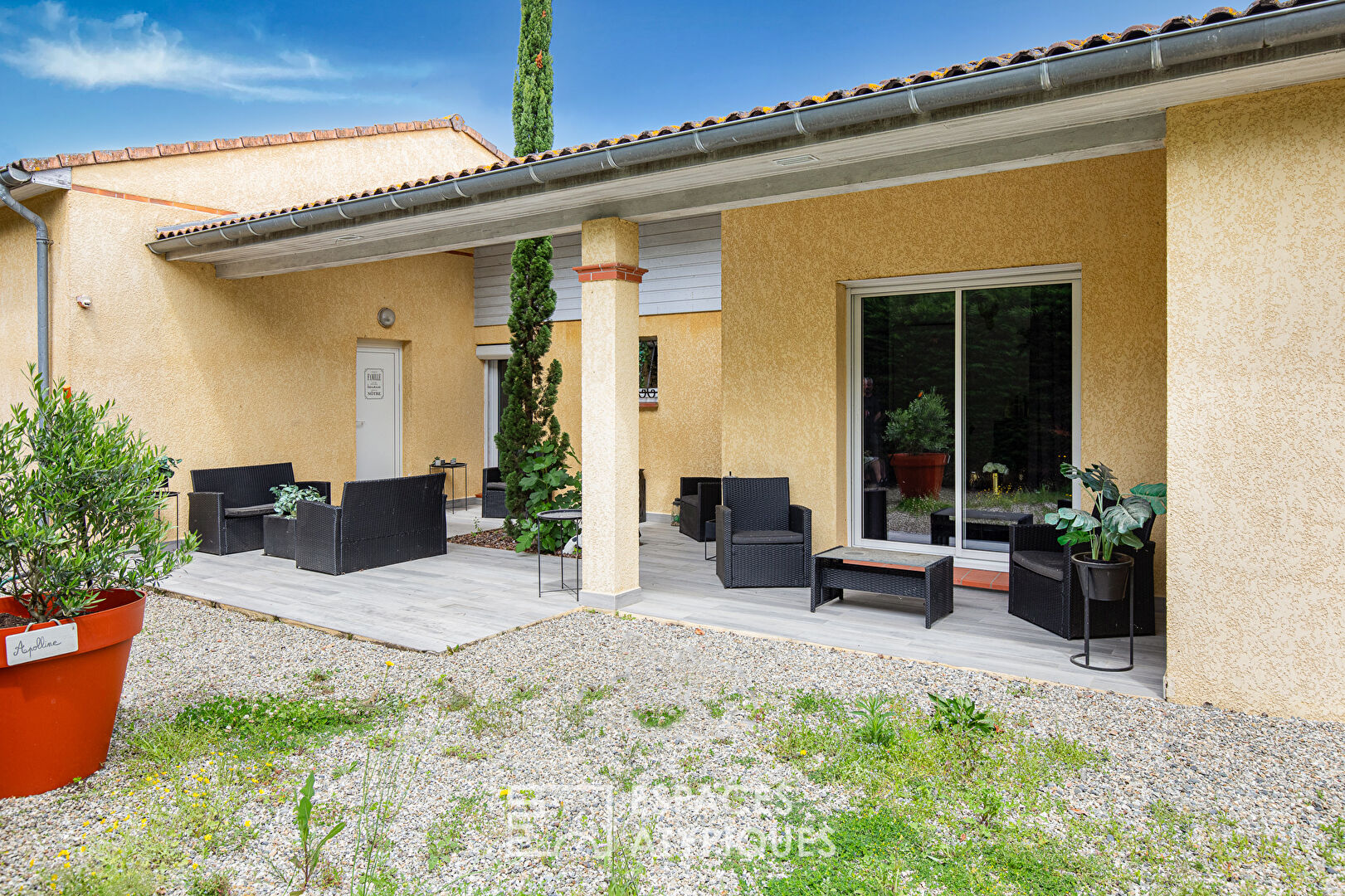 Longère house of 354sqm in Cornebarrieu