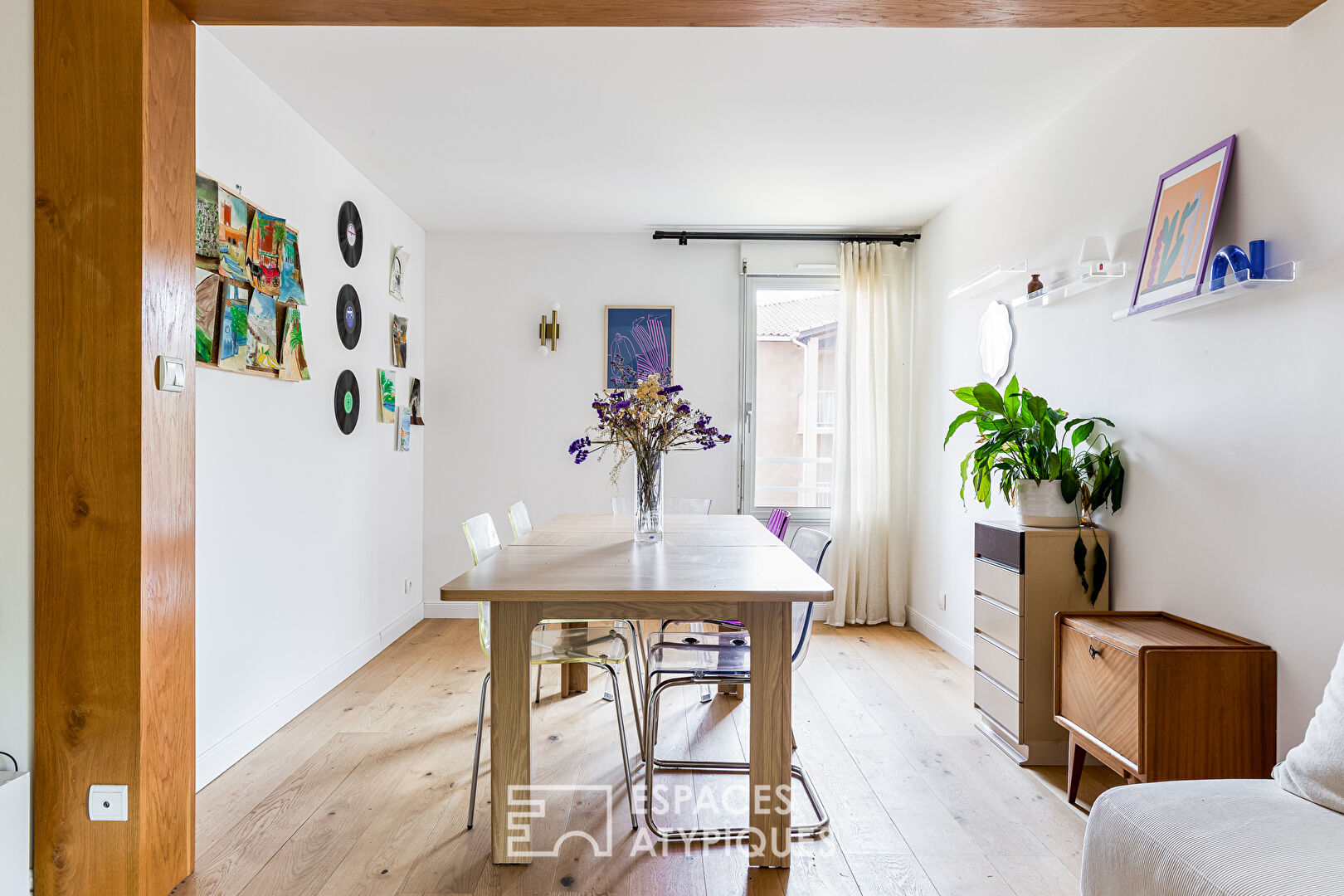 Top-floor apartment in the La Terrasse district