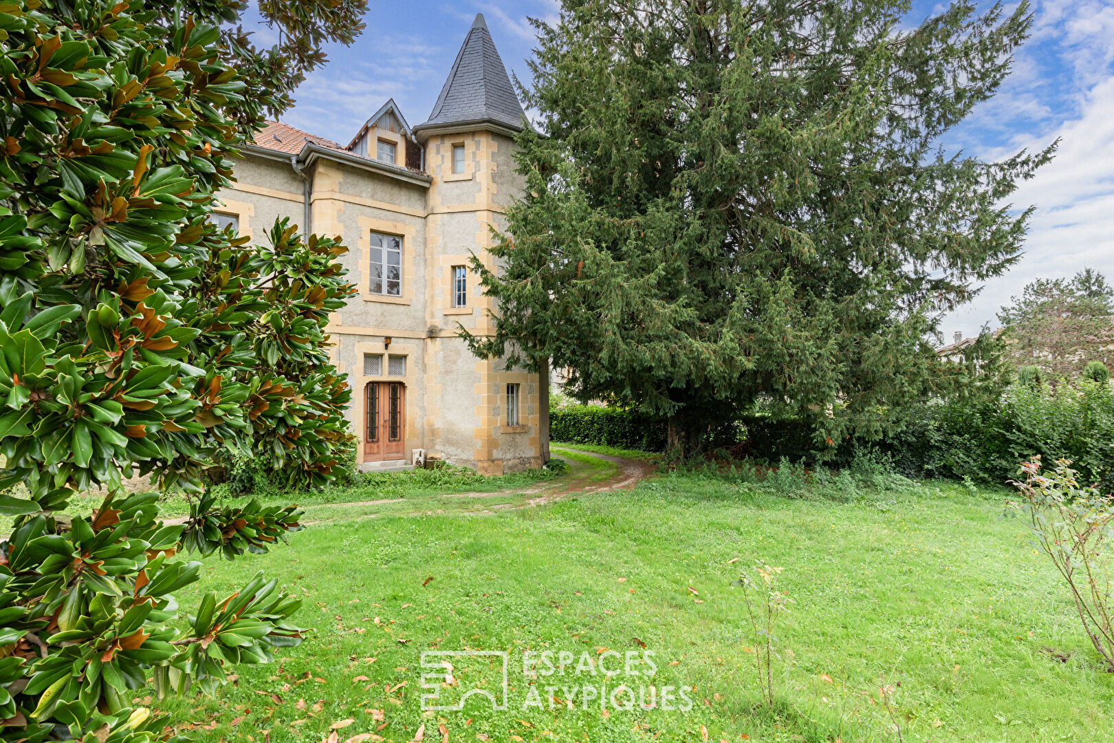 Former presbytery to be renovated near the Pyrenees