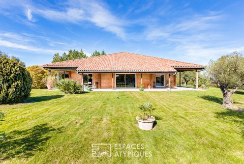 Charming 235m² wooden house in Samatan
