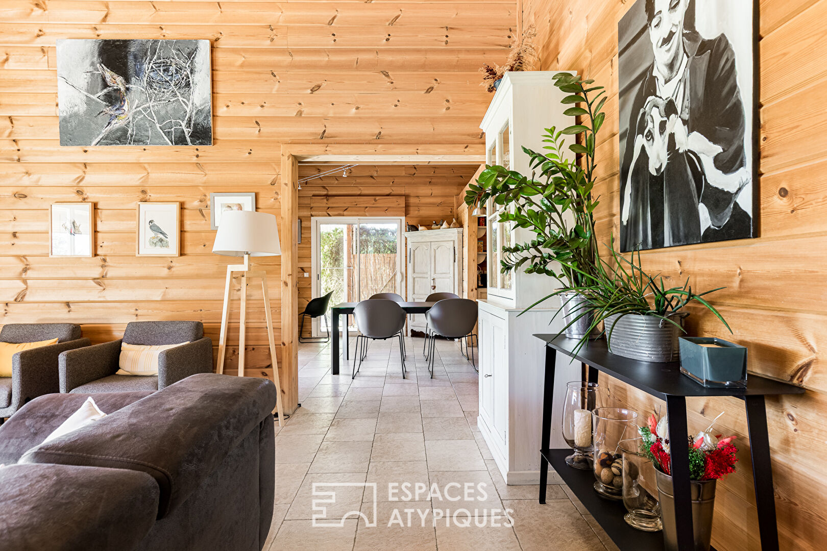 Charming 235m² wooden house in Samatan