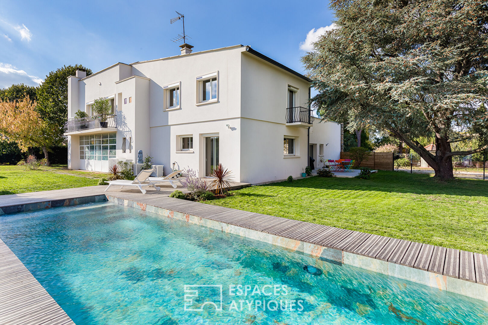 Maison d’exception au coeur de Brax avec piscine