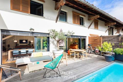 Ancienne usine rénovée en habitation contemporaine bas Côte Pavée