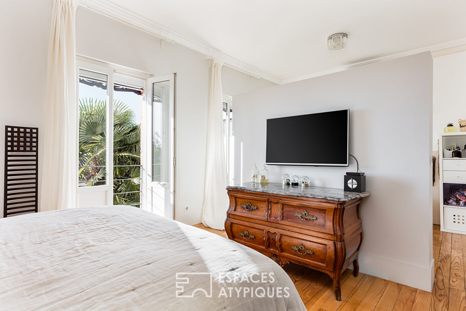 Charming house with swimming pool in Côte Pavée