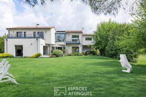 Villa d’architecte d’exception aux portes du Gers