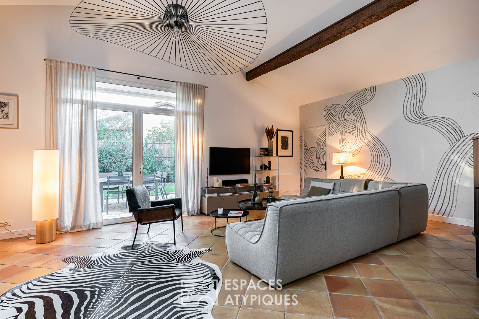 Maison toulousaine rénovée et son pigeonnier avec jardin