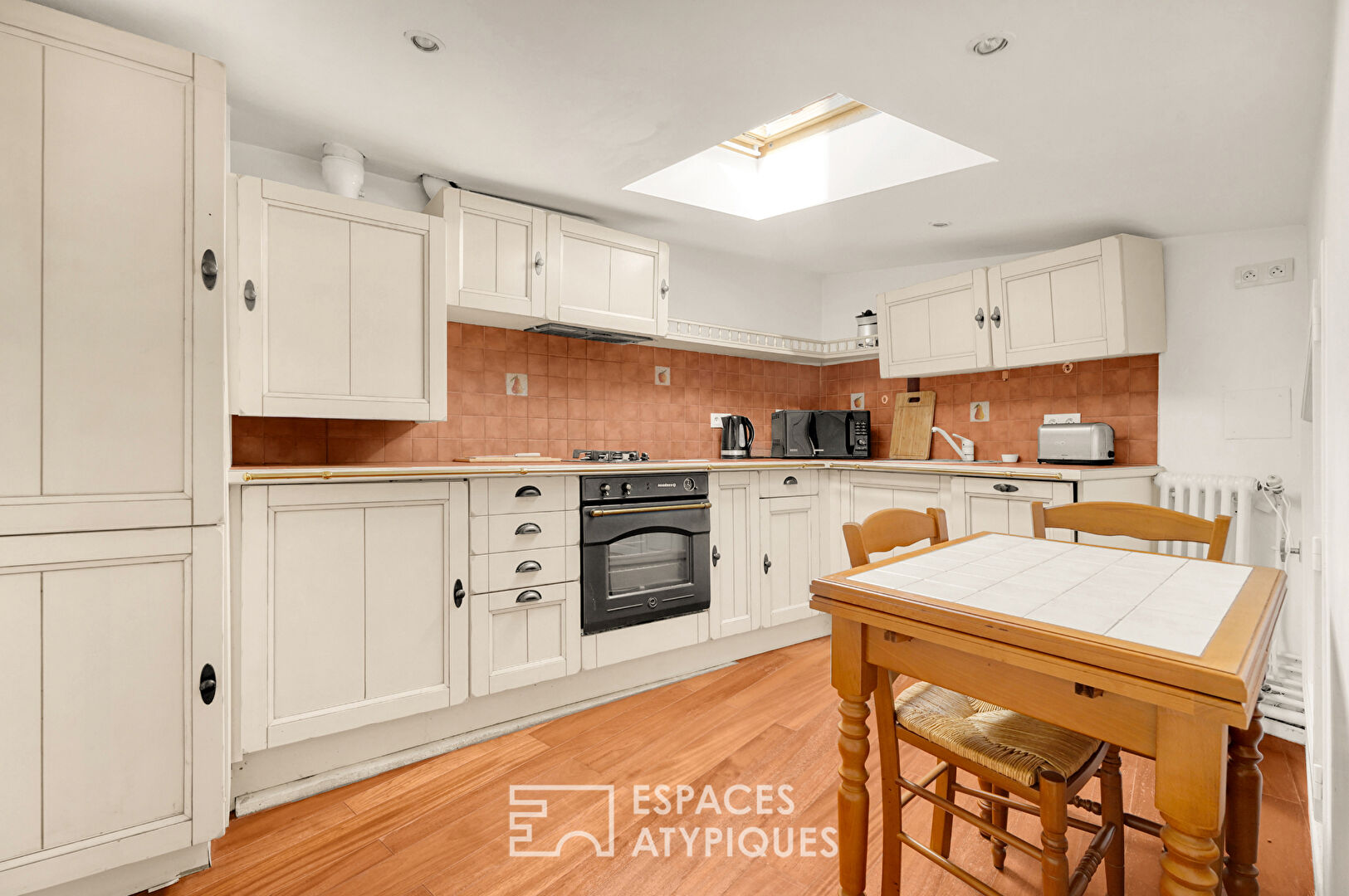 Apartment with character in the city center of Toulouse