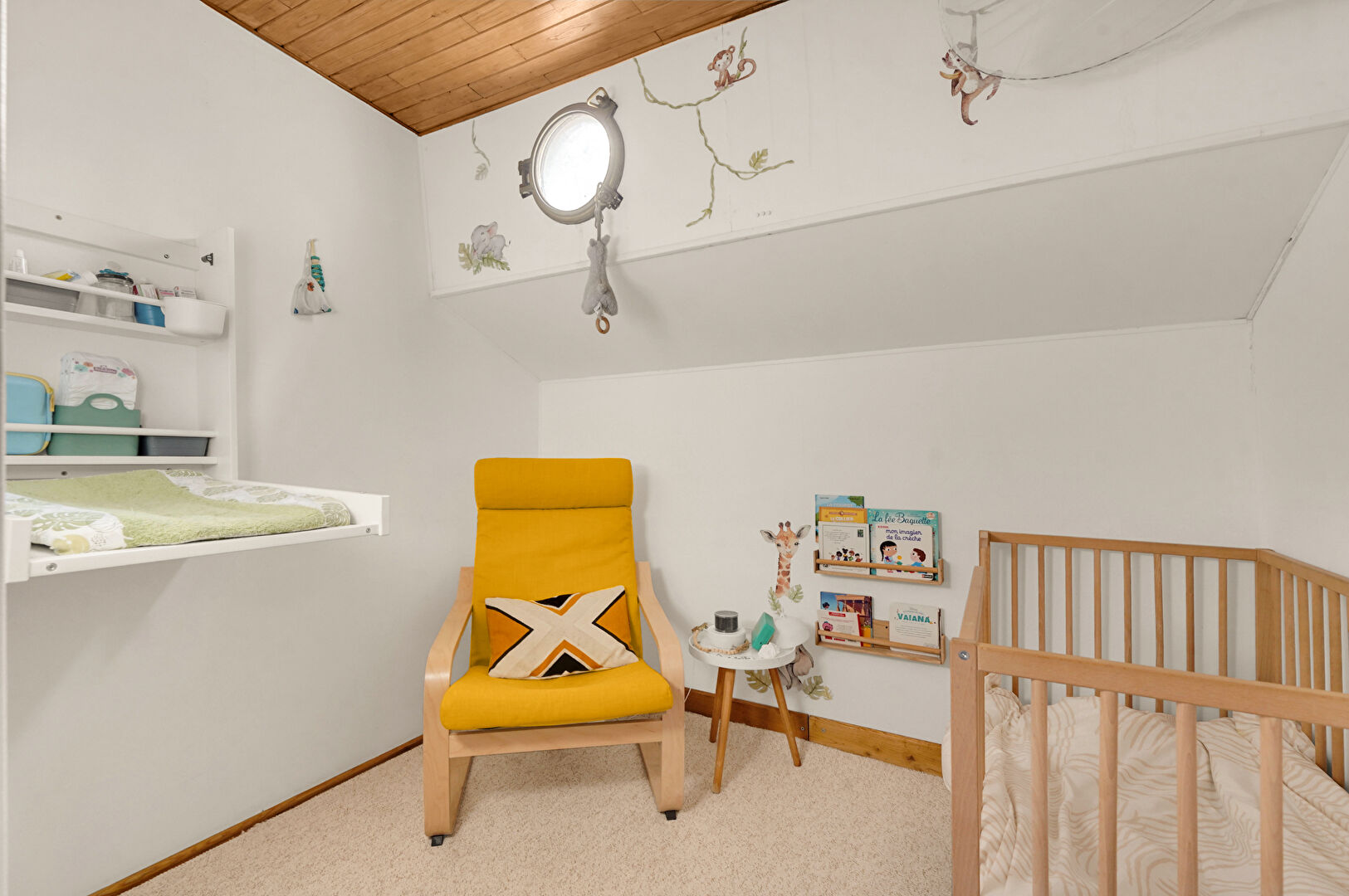 Renovated barge in Ramonville – St Agne