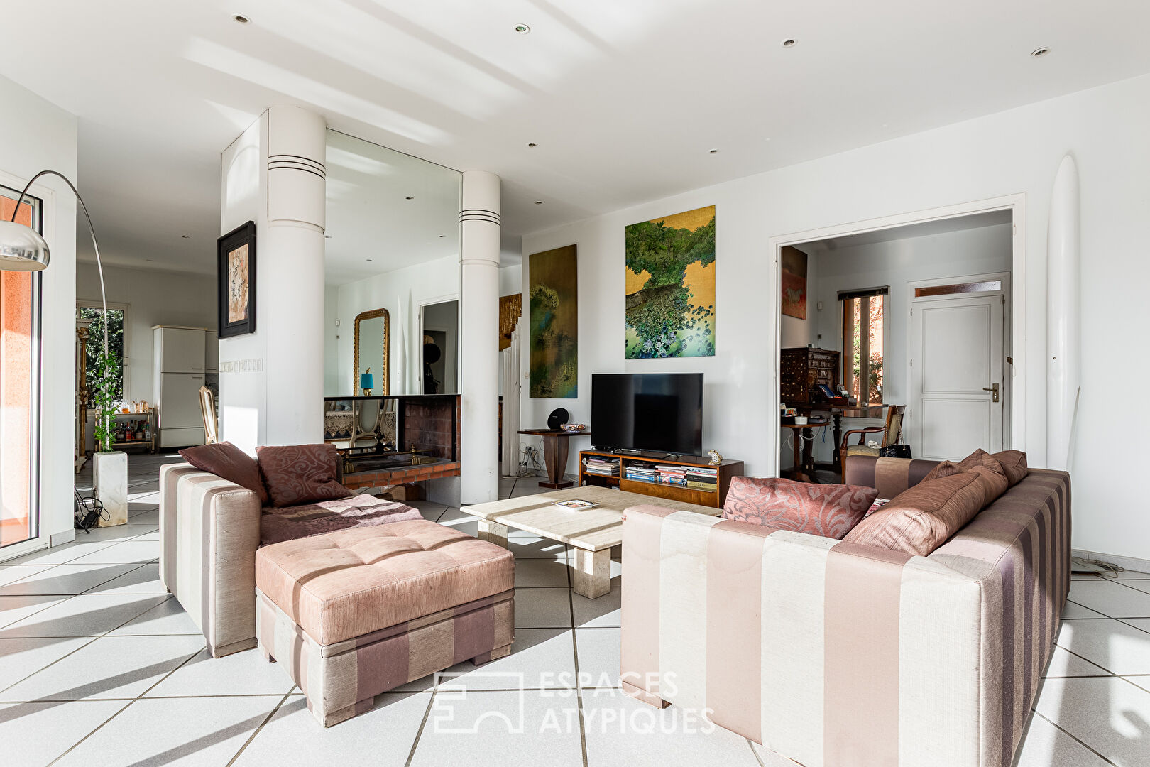 Maison d’architecte avec dépendance et piscine à Beaupuy