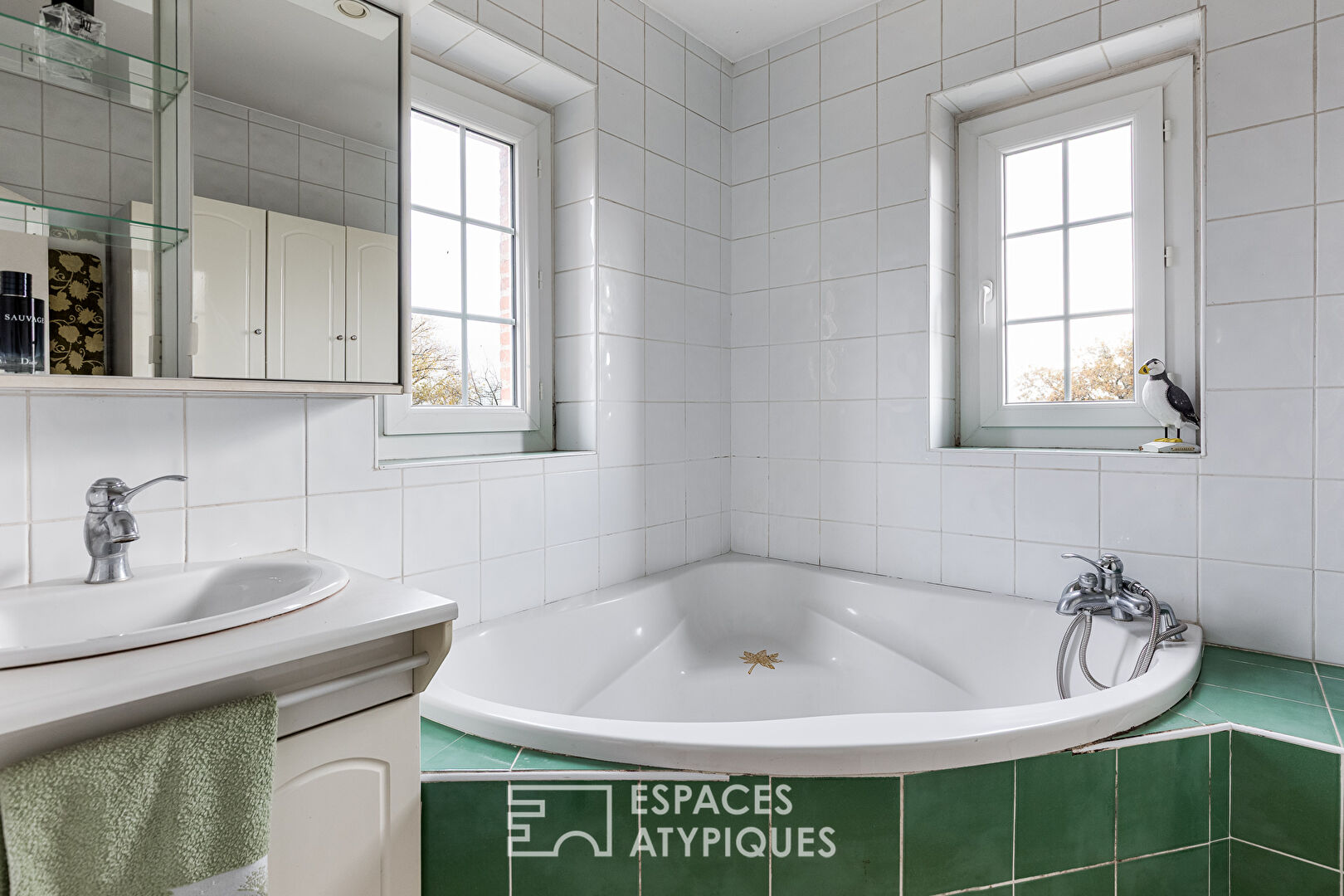 Charming apartment in the heart of La Cépière castle