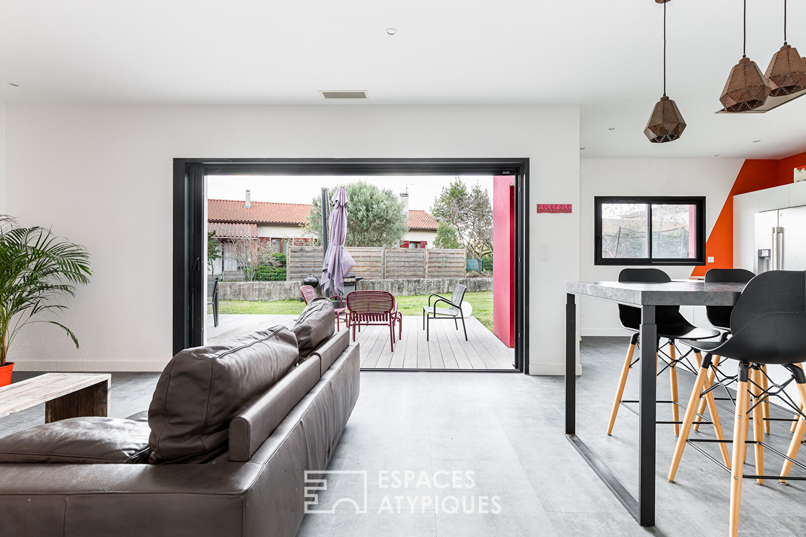 Maison contemporaine lumineuse à Aussonne