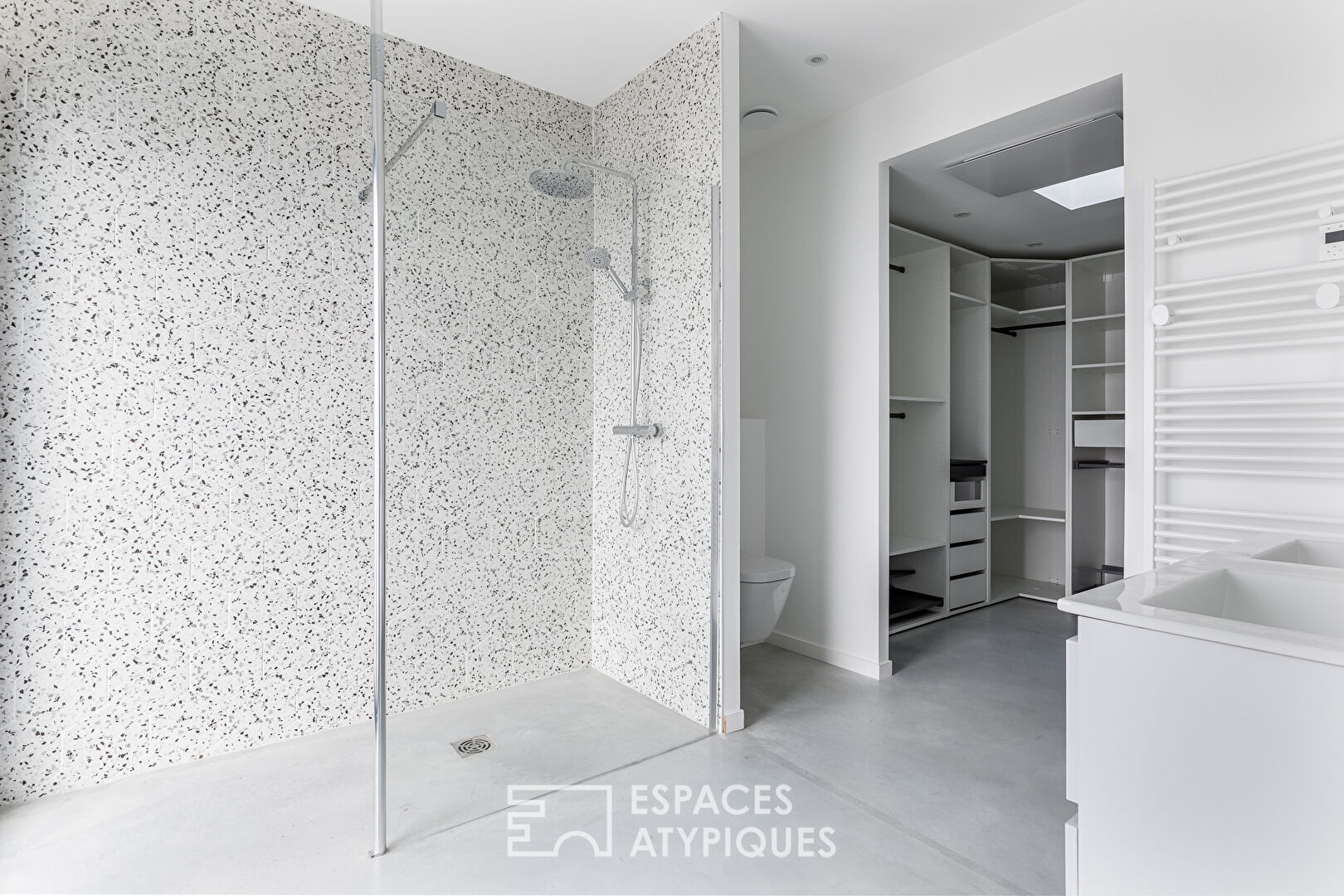 Maison contemporaine avec vue unique à Nailloux