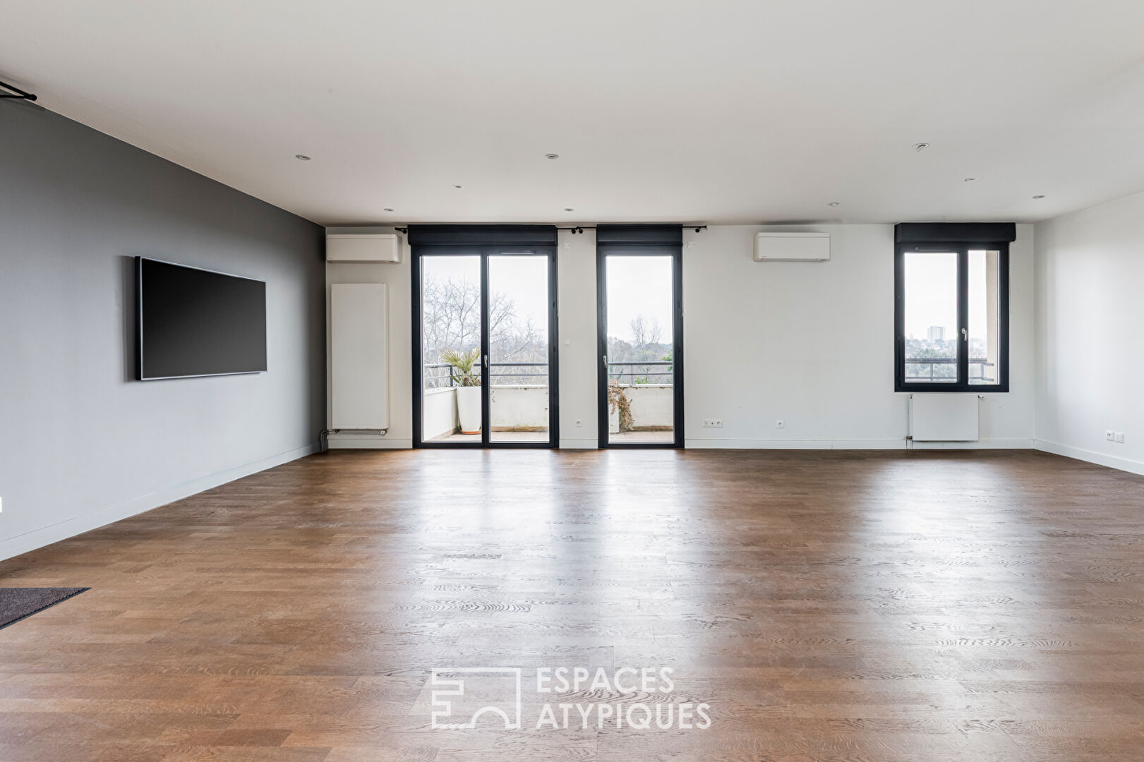 Appartement et sa terrasse avec vue à Toulouse