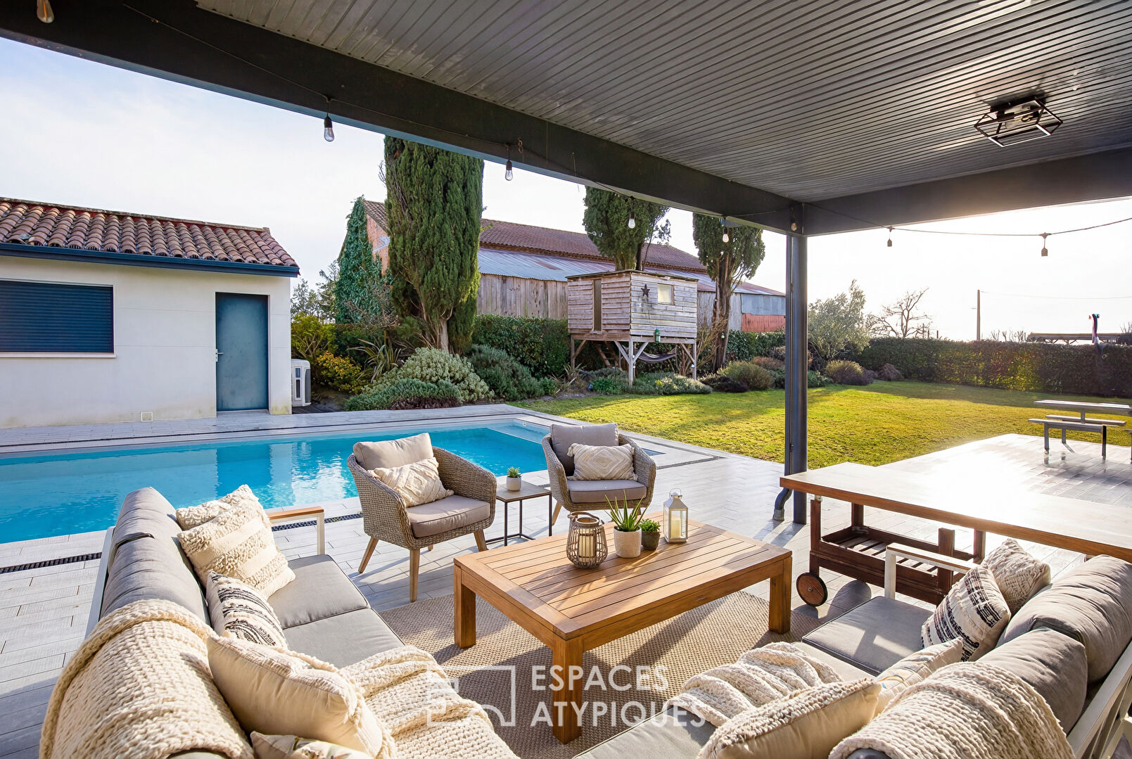 Villa contemporaine avec piscine à Mondonville