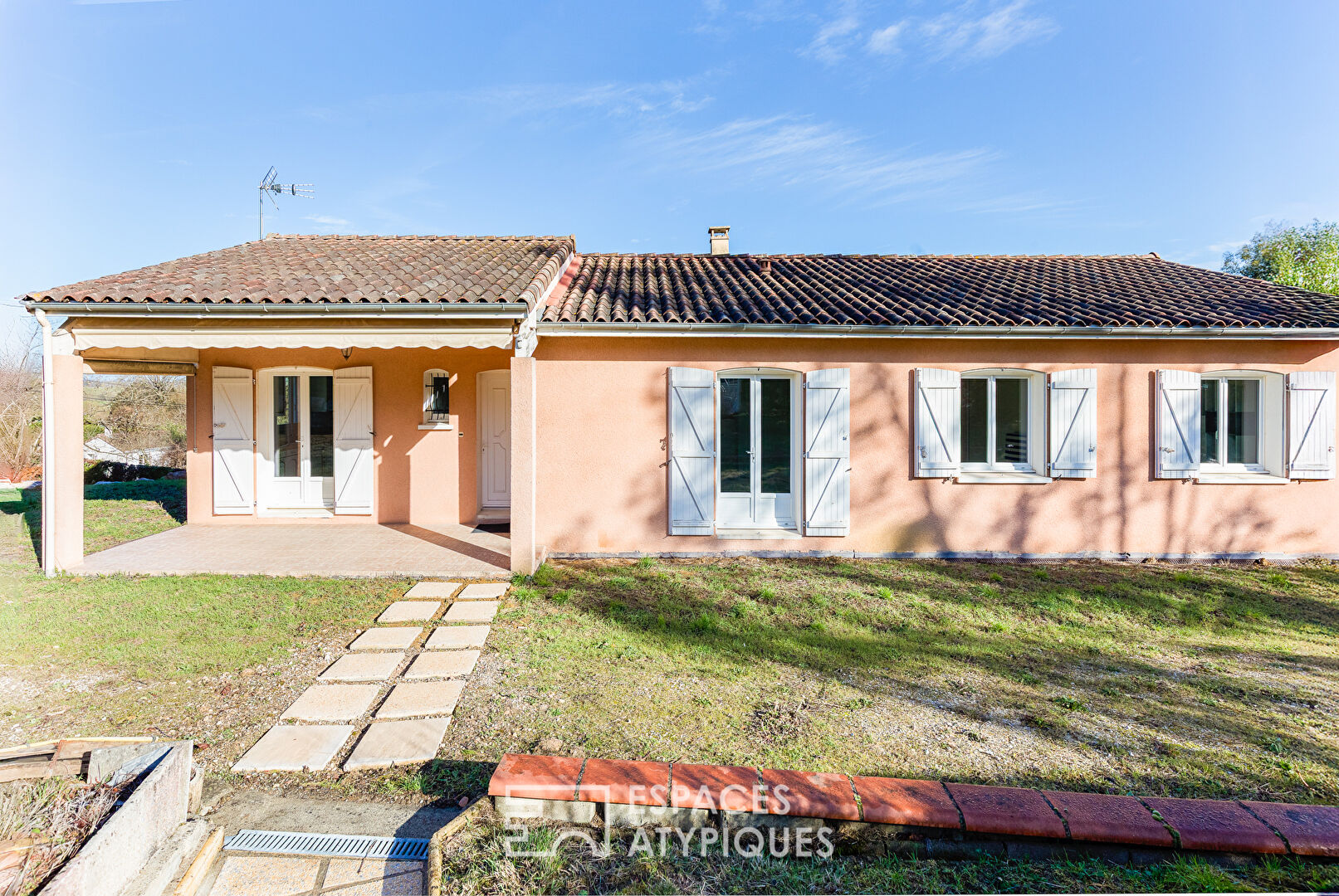 Maison familiale de plain pied à Caraman