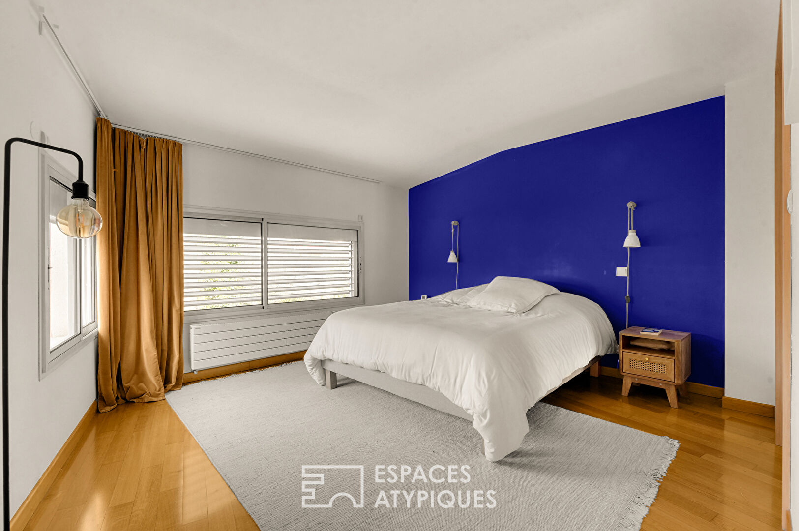 Maison rénovée avec piscine et dépendance au Pont des Demoiselles