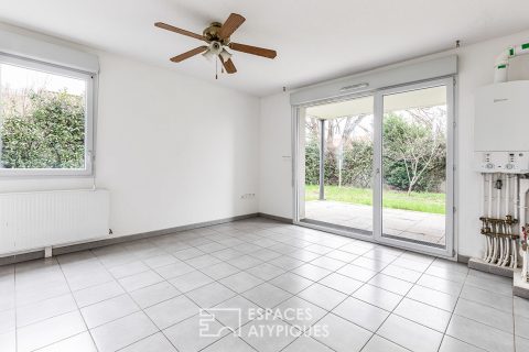 Appartement avec terrasse et jardin