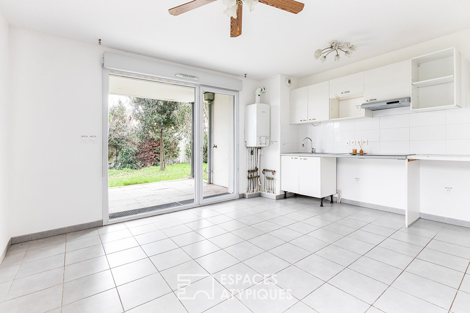 Appartement avec terrasse et jardin