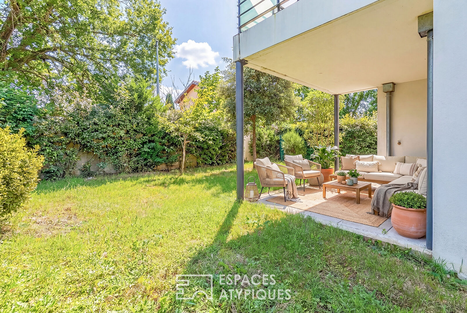 Appartement avec terrasse et jardin