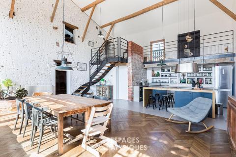 Maison de caractère avec verrière cathédrale et piscine à Grenade