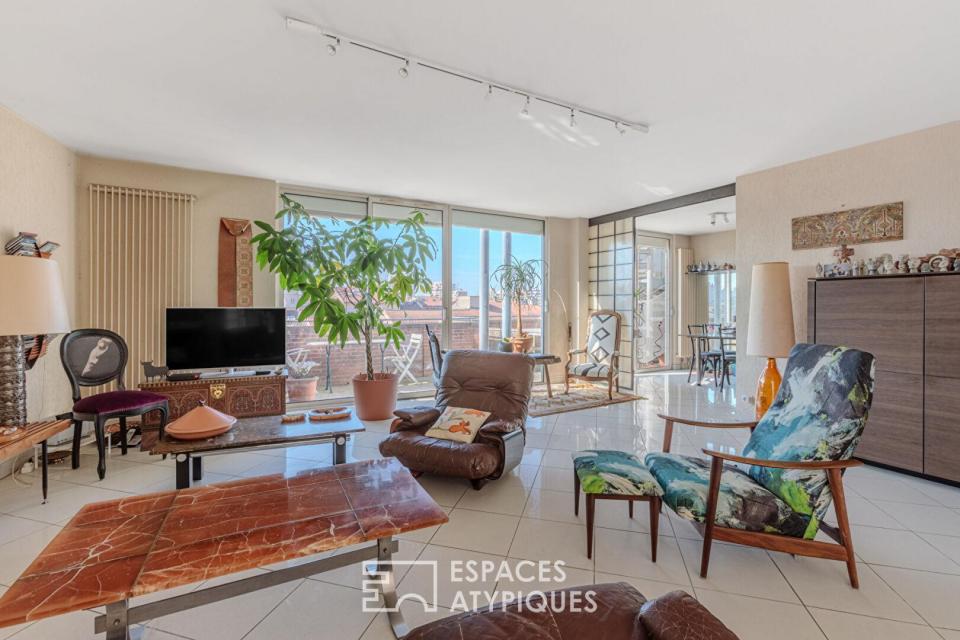 Triplex d'architecte suspendu sur les toits de Toulouse