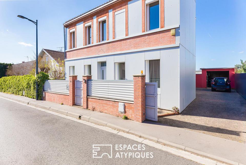Toulousaine et son extension contemporaine avec piscine