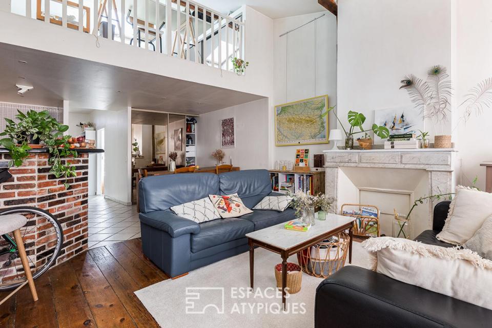 Duplex en dernier étage aux Carmes