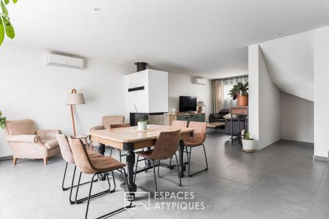 Maison contemporaine avec terrasse rooftop à Pouvourville