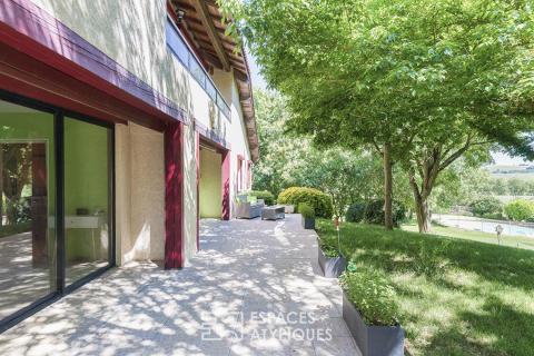Gascon-style house with Pyrenees views in Beaumont-sur-Lèze