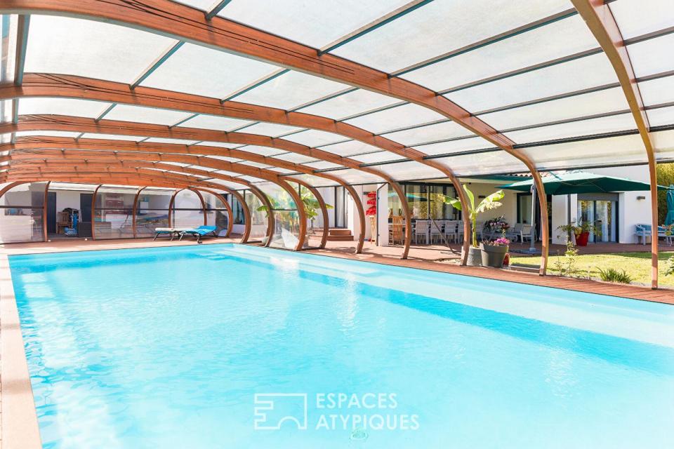 Villa contemporaine avec suites et piscine à Fonsorbes