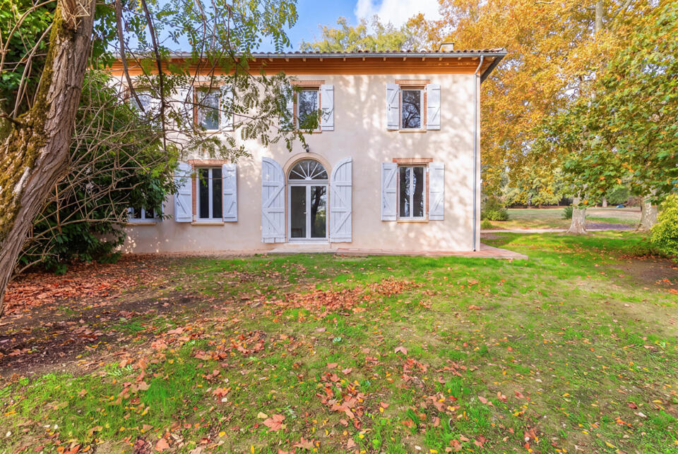 Maison de maître et son parc  dans le Nord -Est Toulousain