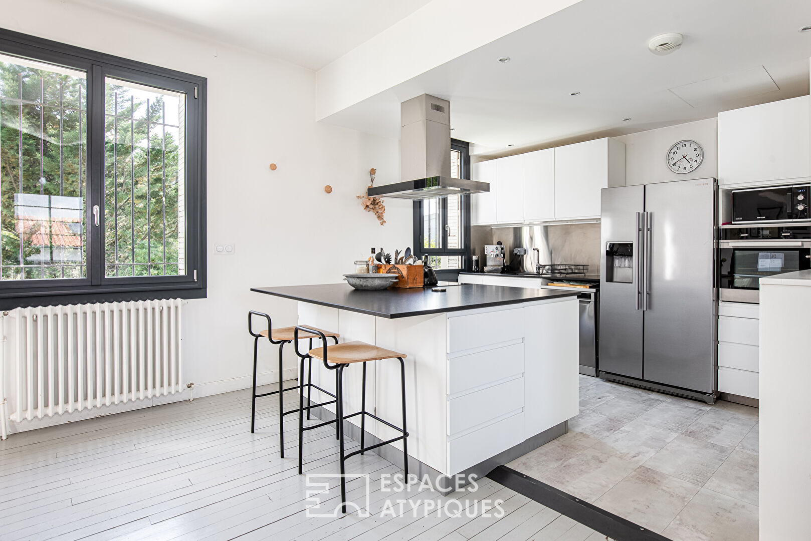 Renovated house in a bucolic setting in Les Minimes
