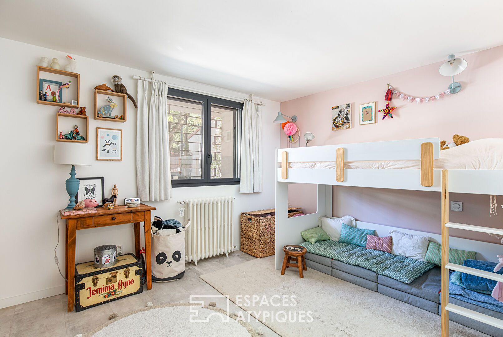 Renovated house in a bucolic setting in Les Minimes