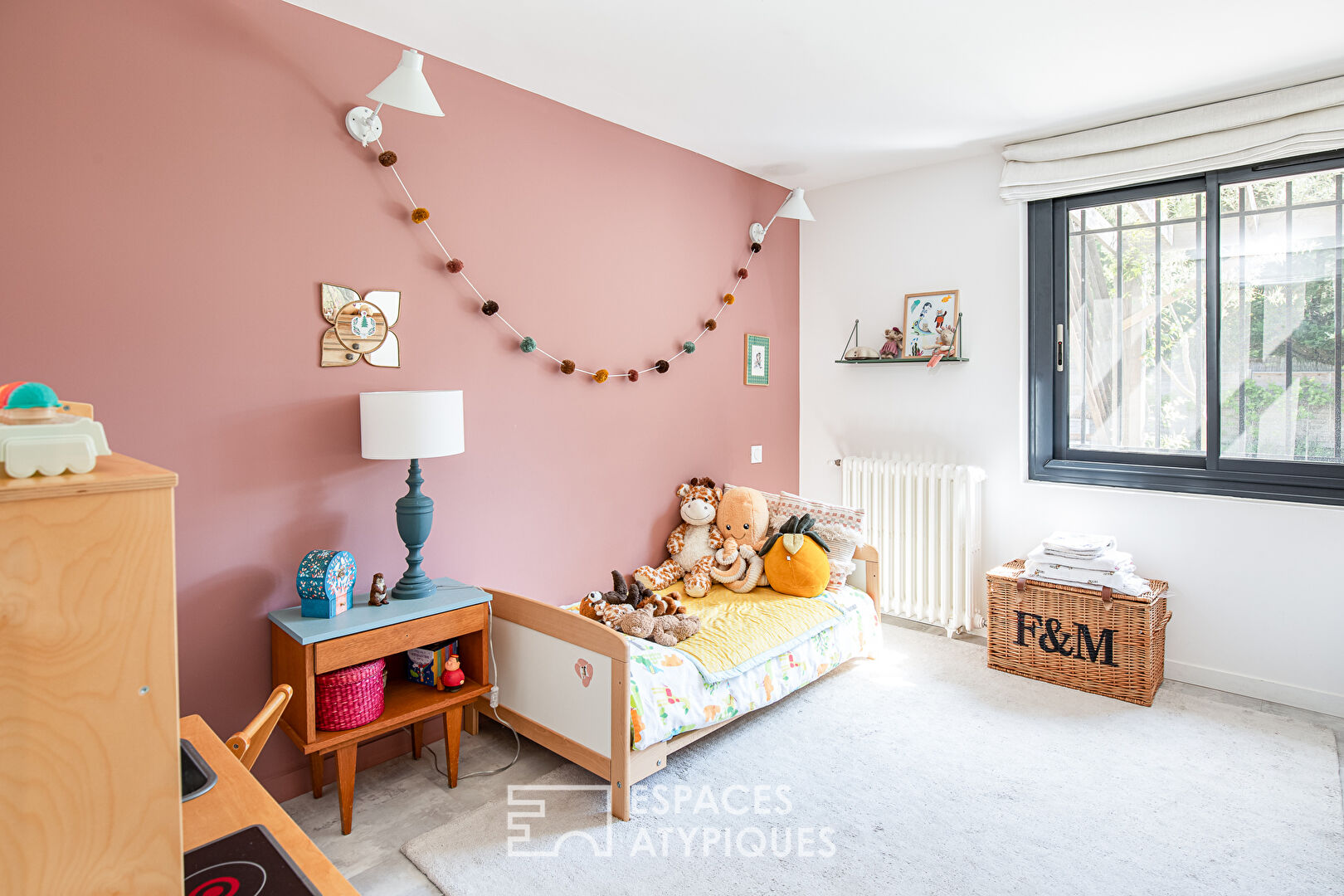 Renovated house in a bucolic setting in Les Minimes