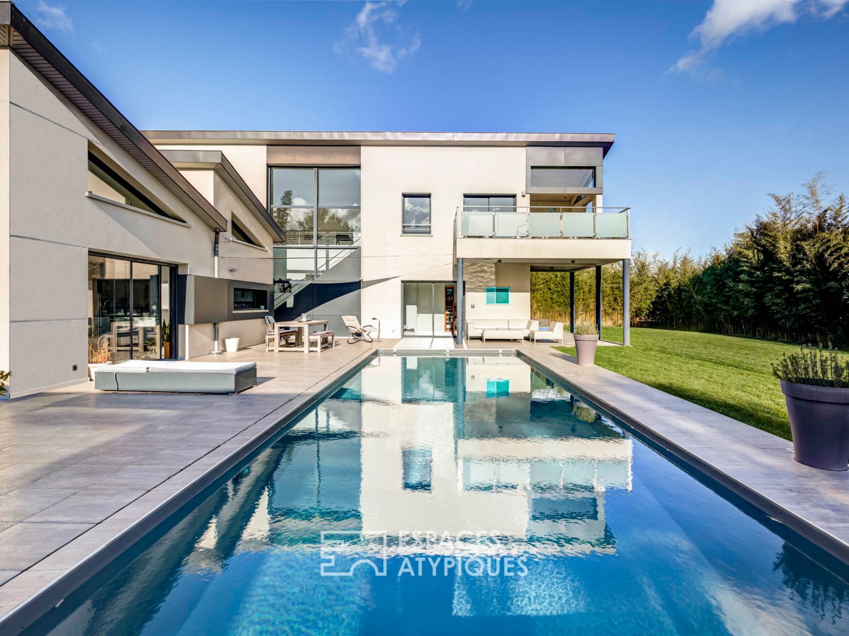 Maison d’architecte avec piscine