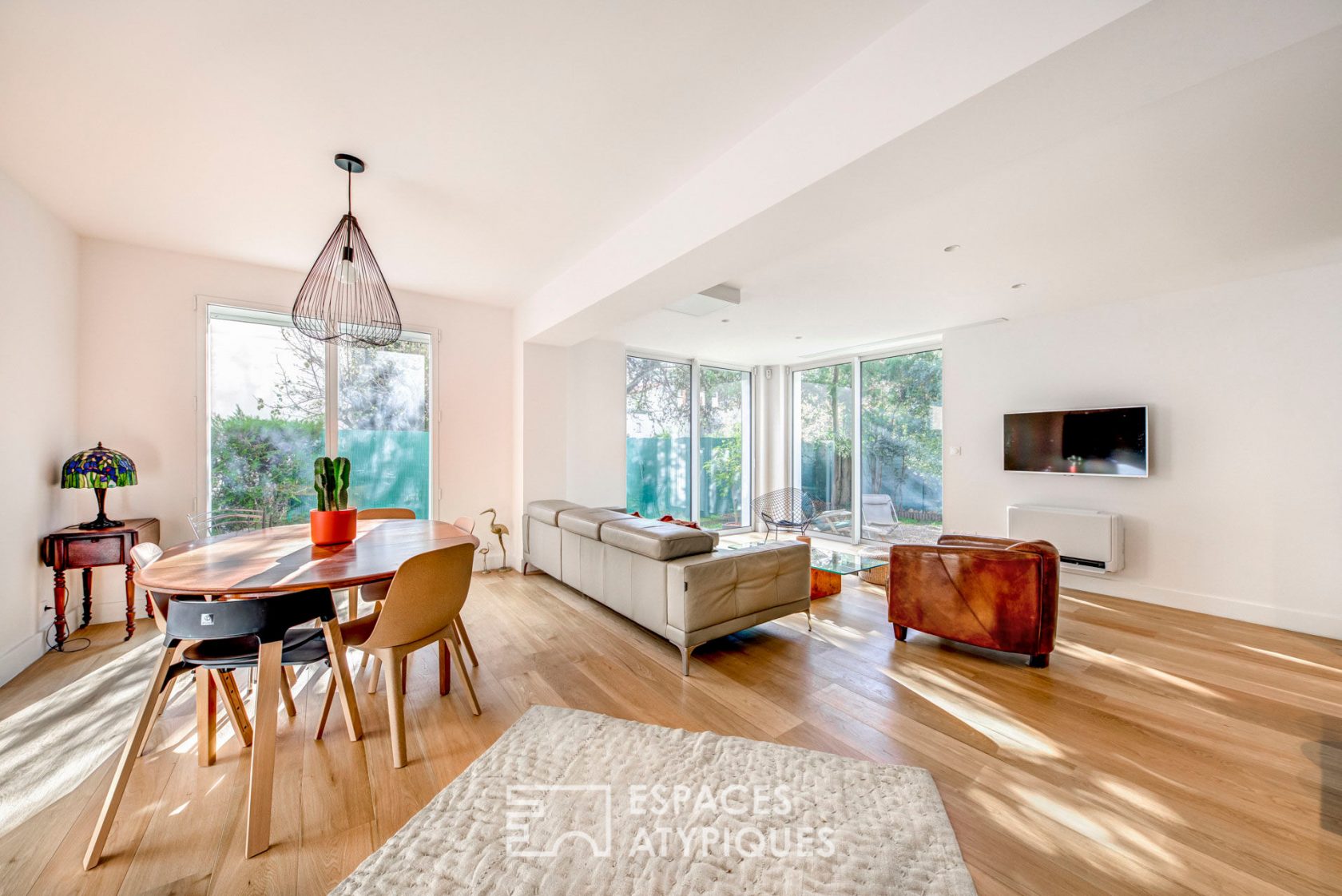 Rénovation contemporaine au coeur de St Michel