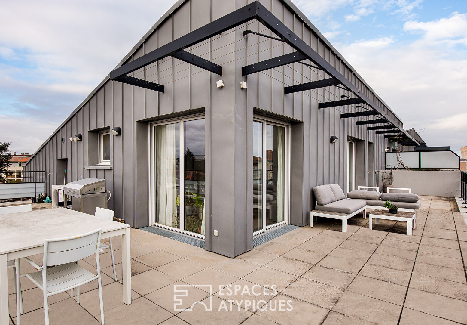Rooftop with terrace