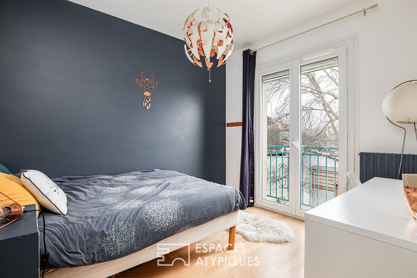 Renovated townhouse with garden
