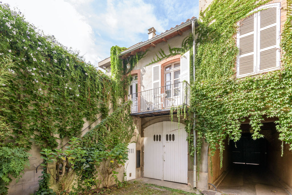 Loft Duplex in Chartreuse in the heart of the Carmes