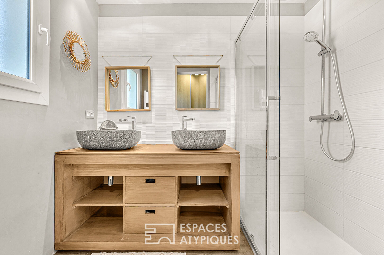 Modern renovation of a family home