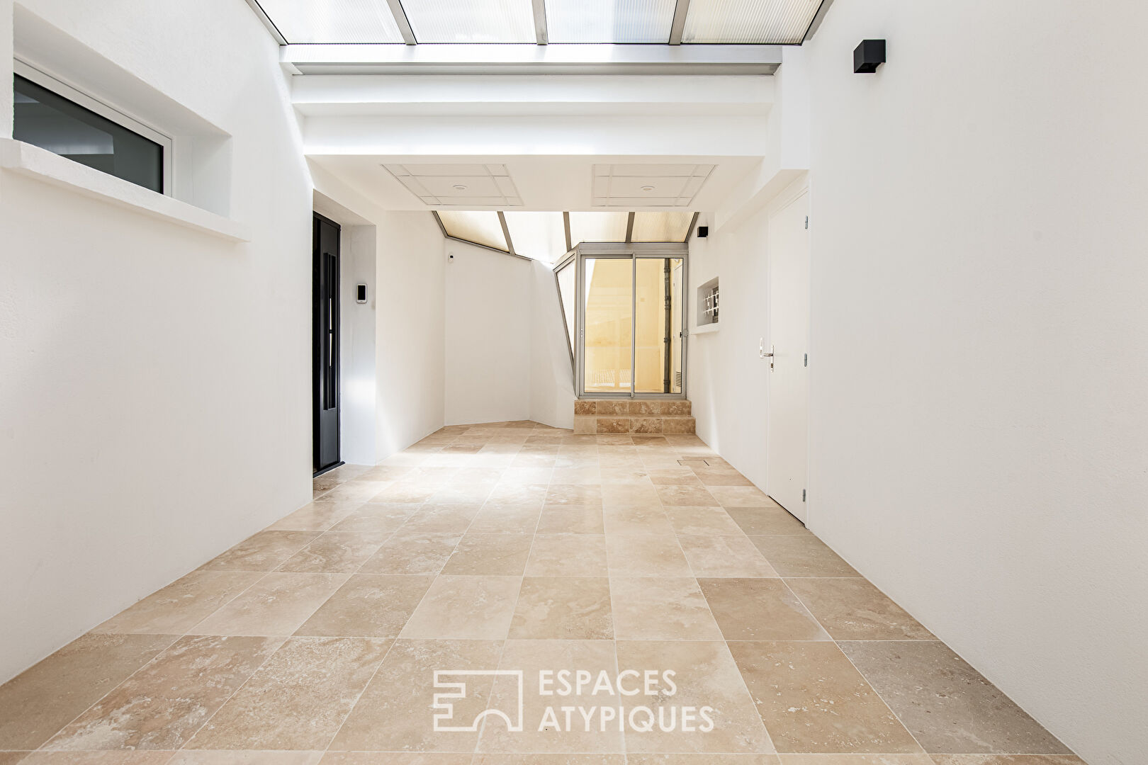 Maison rénovée et sa dépendance sur les coteaux de Toulouse