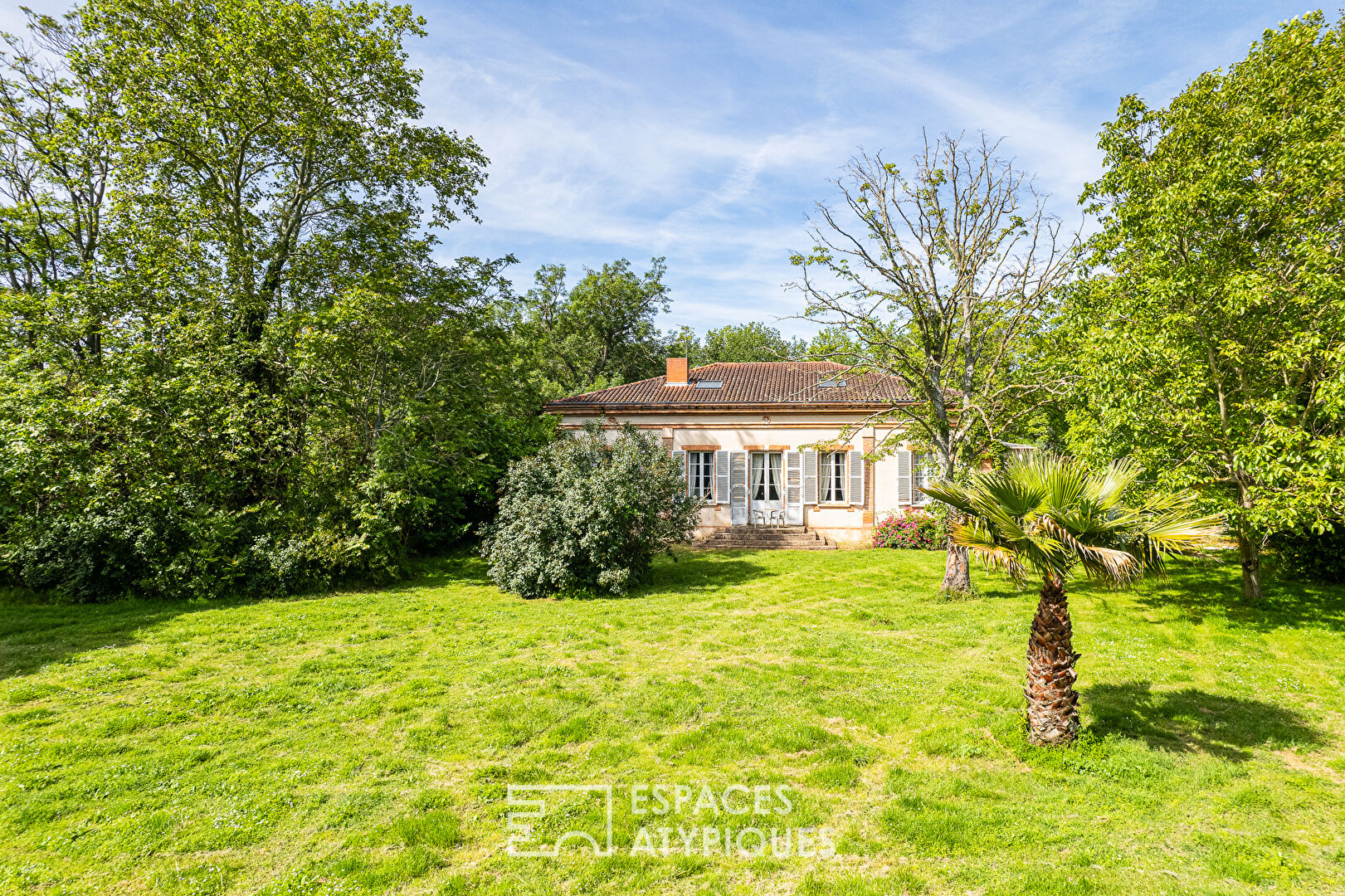 Maison de maître et son parc à Auzielle