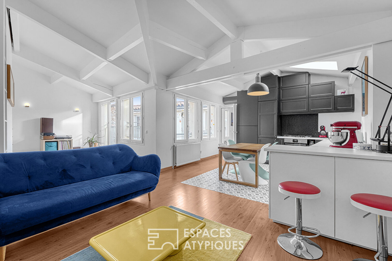 Top floor apartment in Les Carmes