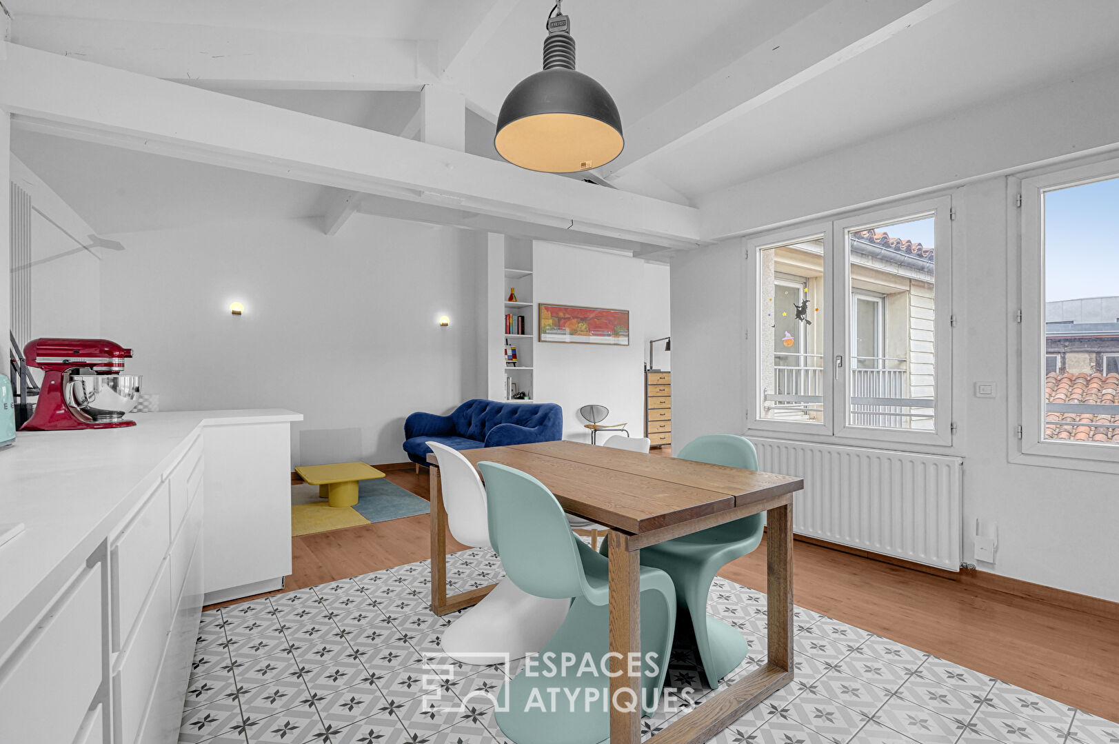 Top floor apartment in Les Carmes