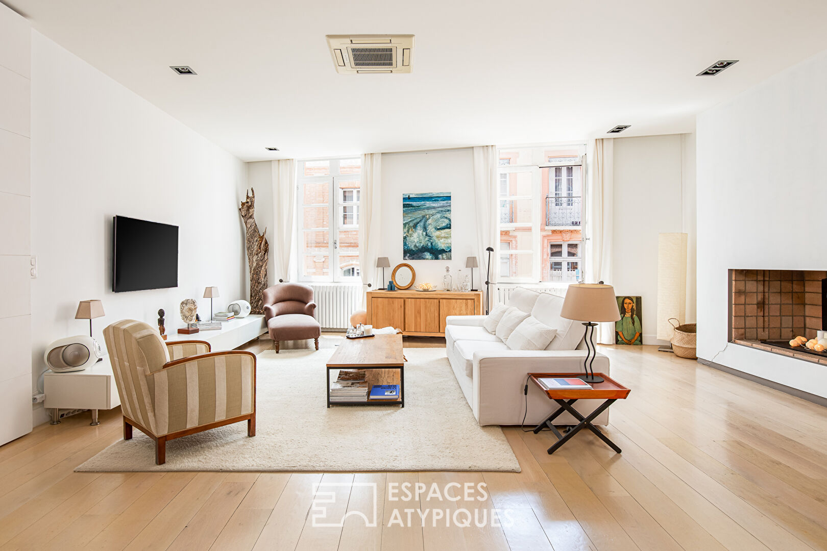Apartment with terrace in the heart of Toulouse