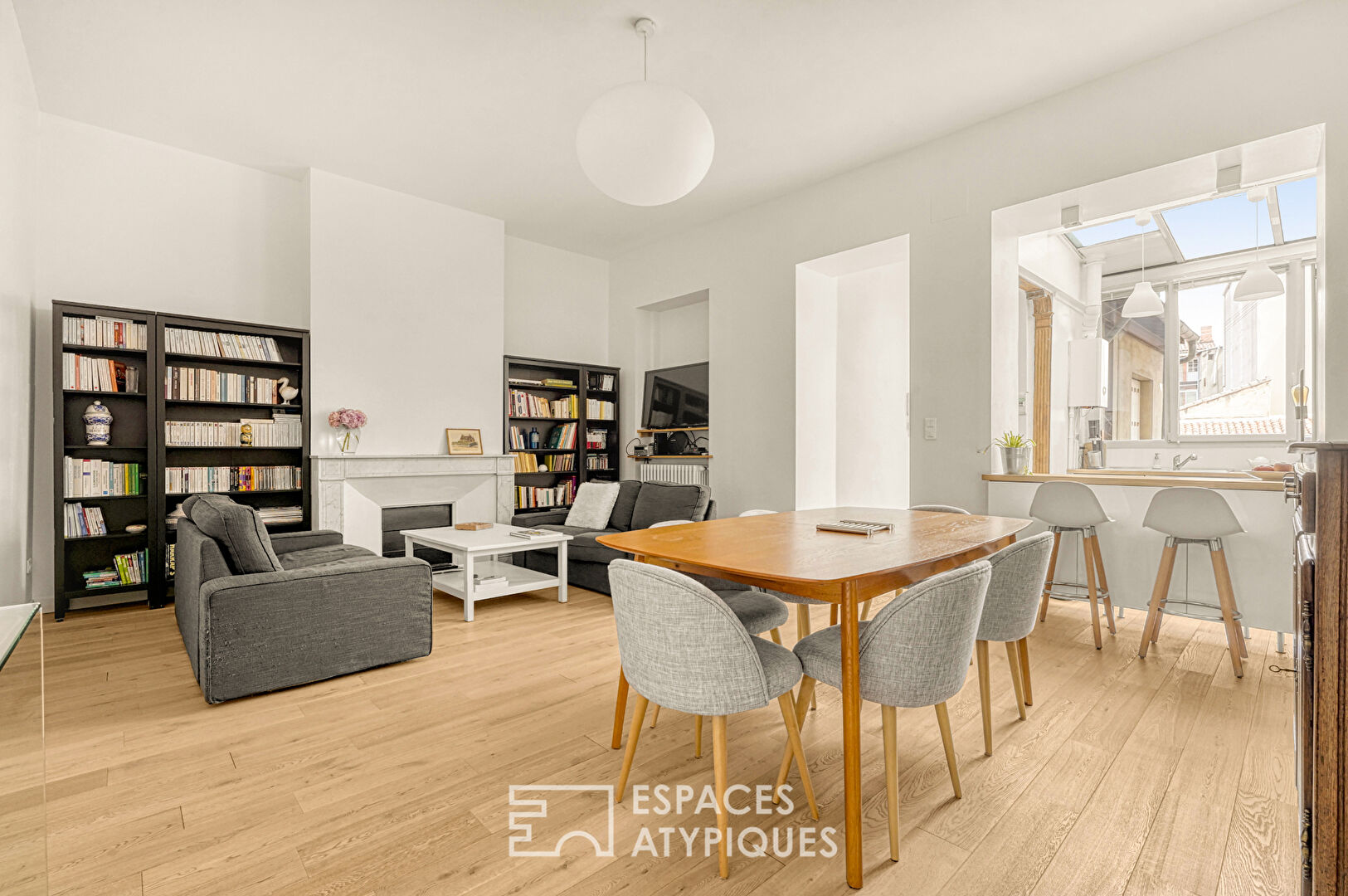 Haussmannian apartment in Saint Aubin