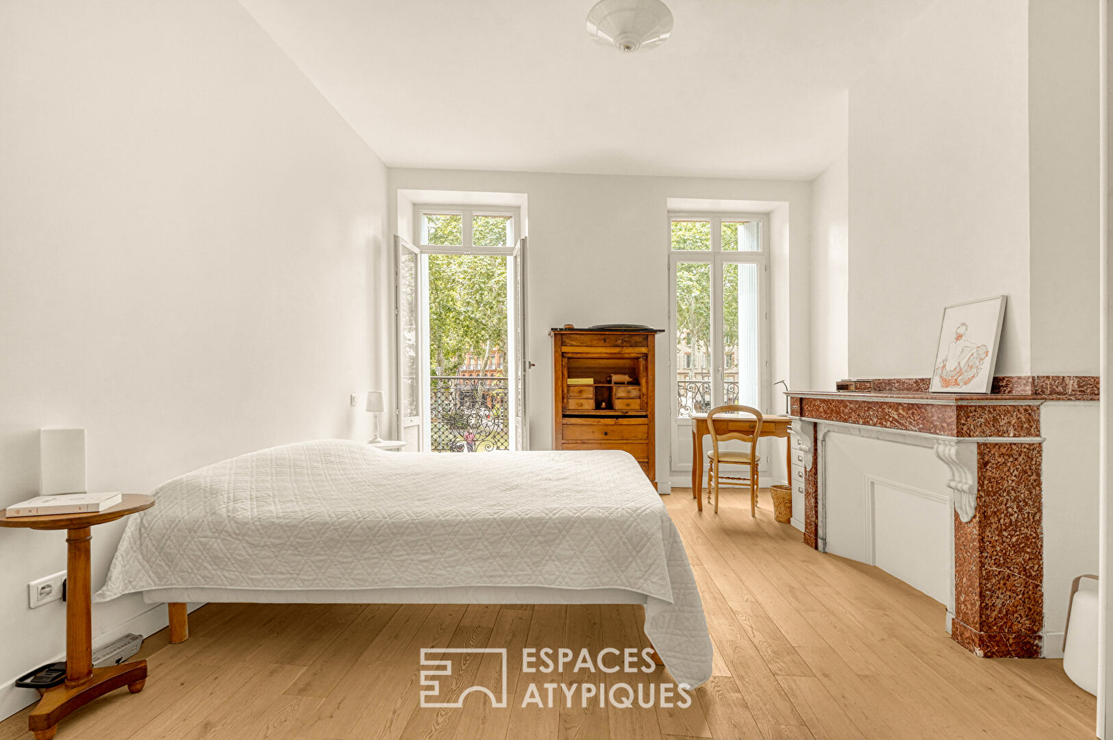 Haussmannian apartment in Saint Aubin