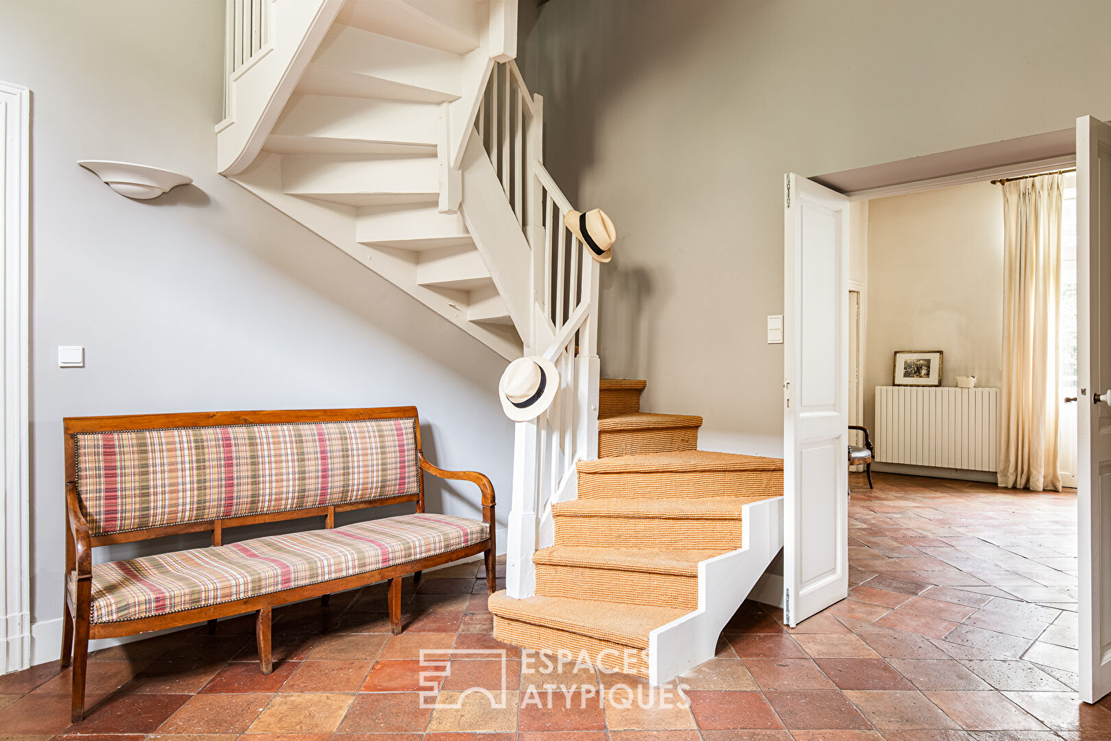 Charming house with swimming pool in Villeneuve-lès-Bouloc