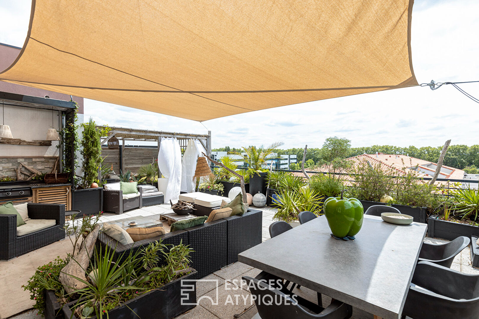 Dernier étage et sa terrasse de 80m² à Toulouse